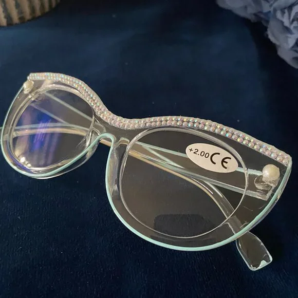 Sophisticated Lady Readers 2.0 - Picture 4 of 4